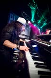 LowRes_2016_0179_Platinum_FM_YuppyPhoto